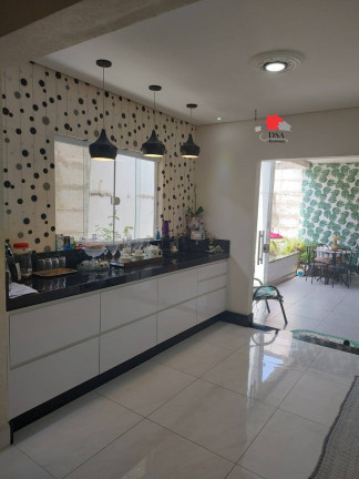 Imagem Casa com 3 Quartos à Venda, 125 m² em Parque Orestes ôngaro - Hortolândia