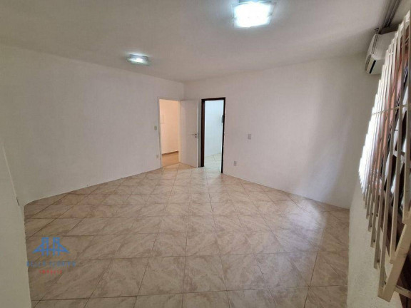 Imagem Casa com 3 Quartos à Venda, 195 m² em Itacorubi - Florianópolis
