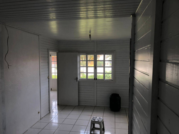 Imagem Casa com 3 Quartos à Venda,  em Campeche - Florianópolis