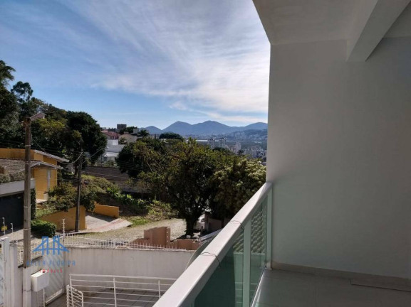 Imagem Casa com 4 Quartos à Venda, 280 m² em Trindade - Florianópolis Imagem Casa com 4 Quartos à Venda, 280 m² em Trindade - Florianópolis