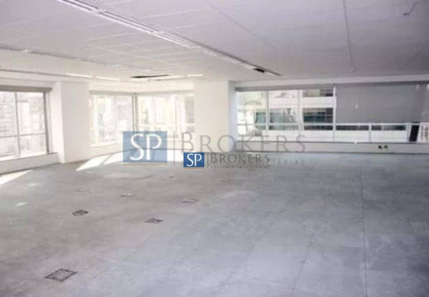 Imagem Sala Comercial à Venda ou Locação, 600 m² em Itaim Bibi - São Paulo Imagem Sala Comercial à Venda ou Locação, 600 m² em Itaim Bibi - São Paulo
