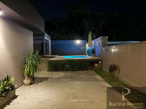 Imagem Casa com 3 Quartos à Venda, 184 m² em Centro - Campo Bom Imagem Casa com 3 Quartos à Venda, 184 m² em Centro - Campo Bom
