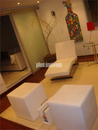 Imagem Apartamento com 3 Quartos à Venda, 210 m² em Jardim Paulista - São Paulo Imagem Apartamento com 3 Quartos à Venda, 210 m² em Jardim Paulista - São Paulo