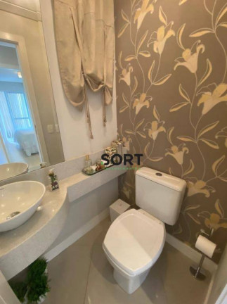 Imagem Apartamento com 2 Quartos à Venda, 98 m² em Centro - Balneário Camboriú
