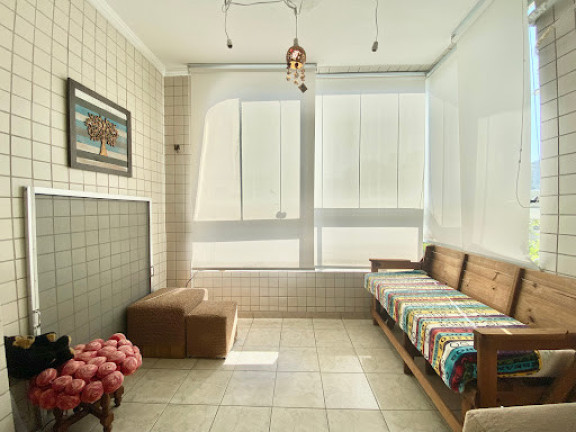 Imagem Apartamento com 3 Quartos à Venda, 120 m² em Jardim Astúrias - Guarujá