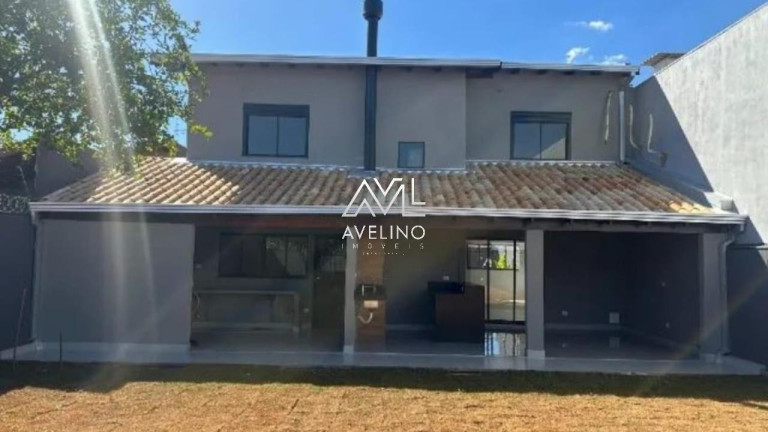 Imagem Sobrado com 3 Quartos à Venda, 225 m² em Monte Castelo - Campo Grande Imagem Sobrado com 3 Quartos à Venda, 225 m² em Monte Castelo - Campo Grande