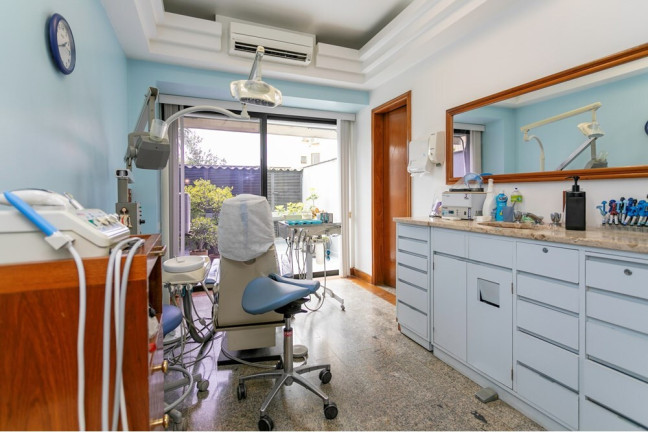 Imagem Sala Comercial à Venda, 57 m² em Petrópolis - Porto Alegre