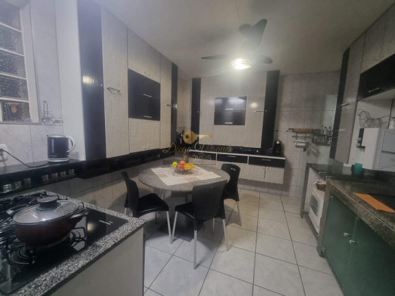Imagem Casa com 3 Quartos à Venda, 1.150 m² em Cotia - Guapimirim Imagem Casa com 3 Quartos à Venda, 1.150 m² em Cotia - Guapimirim