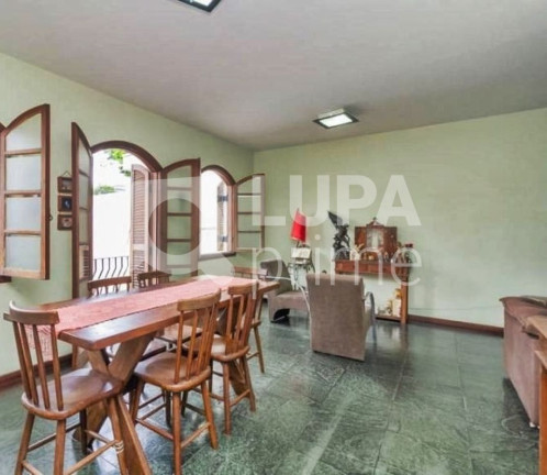 Imagem Casa com 3 Quartos à Venda, 220 m² em Tremembé - São Paulo