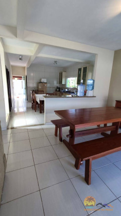 Imagem Casa com 6 Quartos à Venda, 300 m² em Ubatuba - São Francisco Do Sul