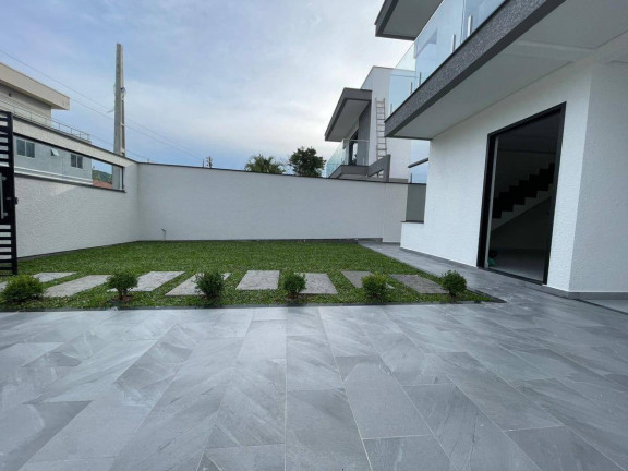 Imagem Casa com 3 Quartos à Venda, 150 m² em São João Do Rio Vermelho - Florianópolis
