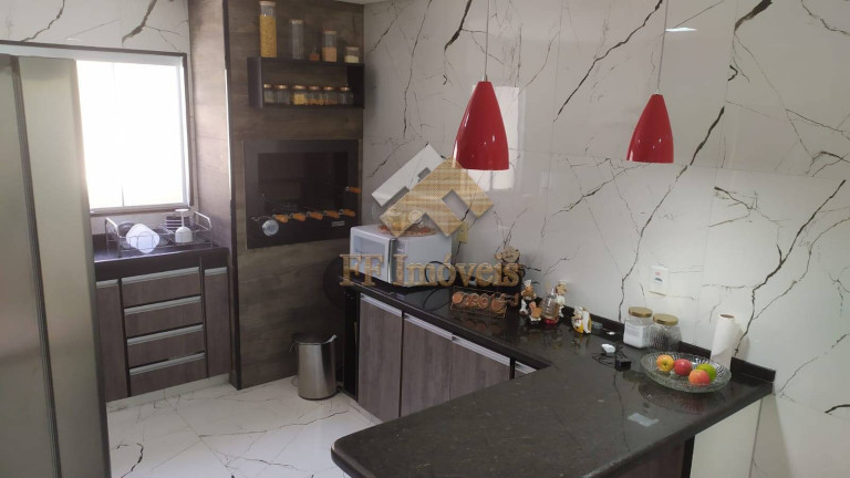 Imagem Casa com 4 Quartos à Venda, 250 m² em São Carlos