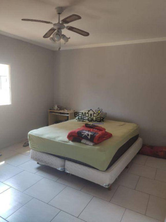 Imagem Sobrado com 3 Quartos à Venda, 200 m² em água Branca - São Paulo