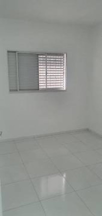 Imagem Casa de Condomínio com 3 Quartos à Venda, 180 m² em Horto Florestal - Sorocaba