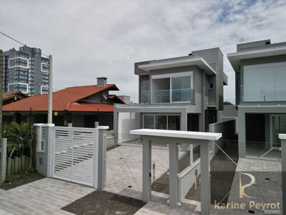 Imagem Casa com 3 Quartos à Venda, 156 m² em Zona Nova - Capão Da Canoa