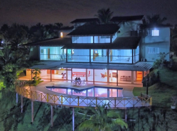 Casa com 5 Quartos à Venda, 2.000 m² em Lameirão - Guarapari