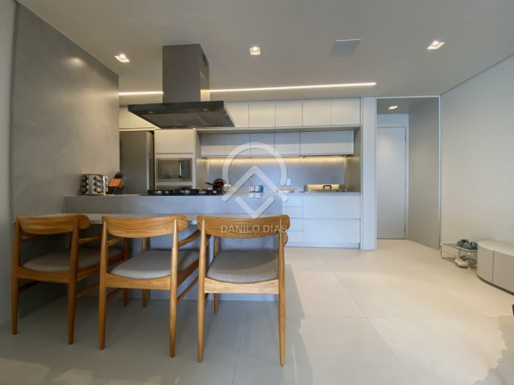Imagem Apartamento com 2 Quartos à Venda, 72 m² em Campo Belo - São Paulo