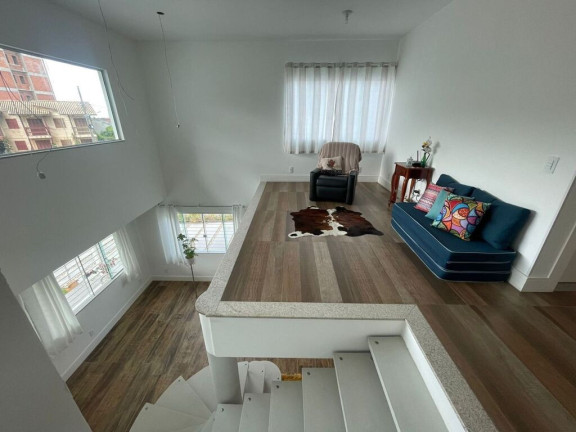 Imagem Casa com 4 Quartos à Venda, 232 m² em Governador Celso Ramos - Governador Celso Ramos