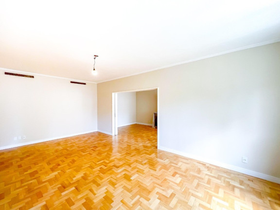 Imagem Apartamento com 4 Quartos à Venda, 226 m² em Moinhos De Vento - Porto Alegre Imagem Apartamento com 4 Quartos à Venda, 226 m² em Moinhos De Vento - Porto Alegre