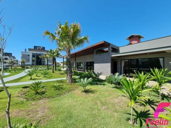 Imagem Apartamento com 2 Quartos à Venda, 71 m² em Campeche - Florianópolis