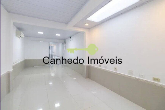 Imagem Casa com 7 Quartos à Venda, 180 m² em Jardim Aeroporto - São Paulo Imagem Casa com 7 Quartos à Venda, 180 m² em Jardim Aeroporto - São Paulo