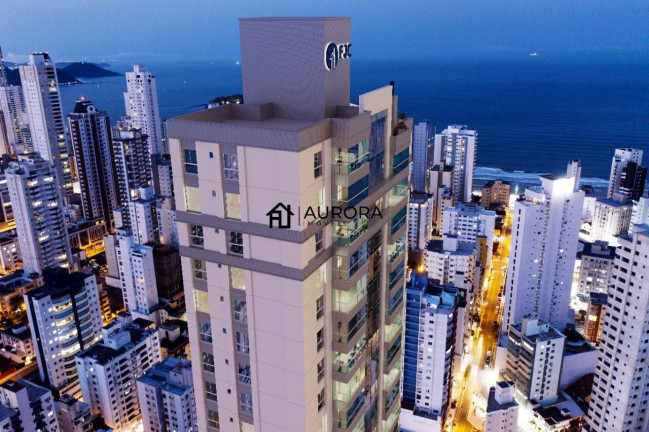 Imagem Apartamento com 4 Quartos à Venda, 146 m² em Centro - Balneário Camboriú Imagem Apartamento com 4 Quartos à Venda, 146 m² em Centro - Balneário Camboriú