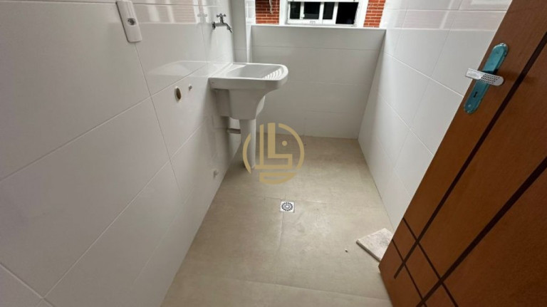 Imagem Casa com 2 Quartos à Venda, 80 m² em Vila Belmiro - Santos Imagem Casa com 2 Quartos à Venda, 80 m² em Vila Belmiro - Santos