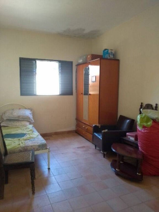 Imagem Casa com 3 Quartos à Venda, 200 m² em Vila São José - Taubaté Imagem Casa com 3 Quartos à Venda, 200 m² em Vila São José - Taubaté