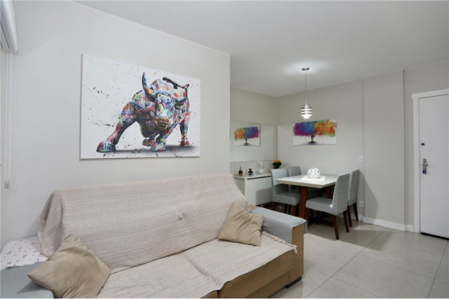 Imagem Apartamento com 3 Quartos à Venda, 66 m² em Vila Ipiranga - Porto Alegre Imagem Apartamento com 3 Quartos à Venda, 66 m² em Vila Ipiranga - Porto Alegre
