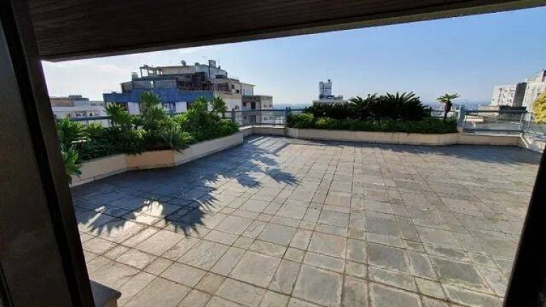 Imagem Apartamento com 1 Quarto à Venda, 85 m² em Independência - Porto Alegre Imagem Apartamento com 1 Quarto à Venda, 85 m² em Independência - Porto Alegre