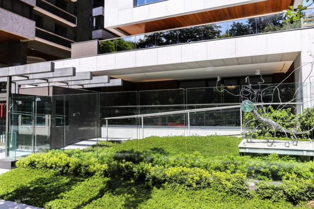 Imagem Apartamento com 4 Quartos à Venda, 327 m² em Moinhos De Vento - Porto Alegre