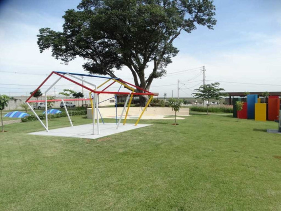 Terreno em Condomínio à Venda, 250 m² em Residencial Jardim Do Jatobá - Hortolândia