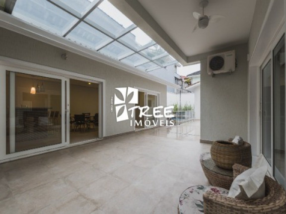 Imagem Casa com 4 Quartos à Venda, 425 m² em Condomínio Arujázinho 5 - Aruja Imagem Casa com 4 Quartos à Venda, 425 m² em Condomínio Arujázinho 5 - Aruja