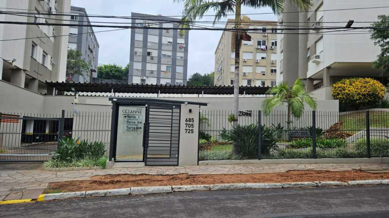 Imagem Imóvel com 2 Quartos à Venda, em Passo Da Areia - Porto Alegre Imagem Imóvel com 2 Quartos à Venda, em Passo Da Areia - Porto Alegre
