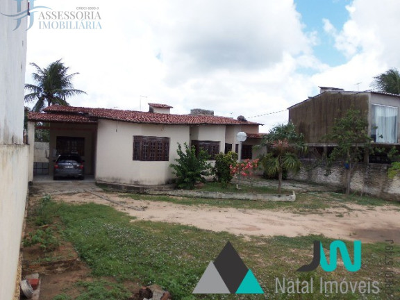 Imagem Casa com 3 Quartos para Alugar ou Temporada, 220 m² em Emaús - Parnamirim