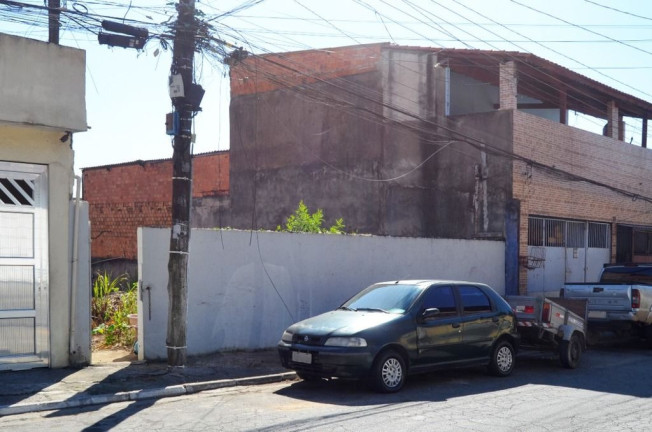 Terreno à Venda, 250 m² em Jardim Almeida Prado - São Paulo