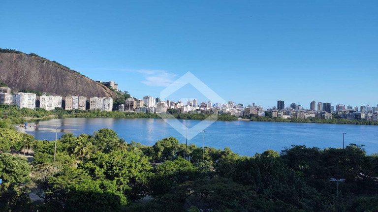 Imagem Apartamento com 2 Quartos à Venda, 90 m² em Lagoa - Rio De Janeiro Imagem Apartamento com 2 Quartos à Venda, 90 m² em Lagoa - Rio De Janeiro