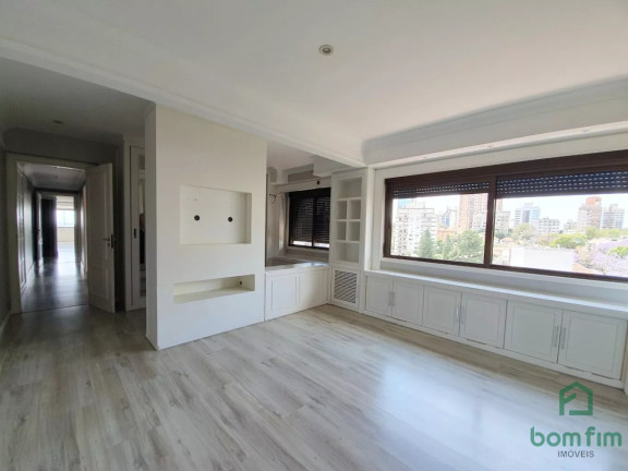 Apartamento com 3 Quartos à Venda, 230 m² em São João - Porto Alegre