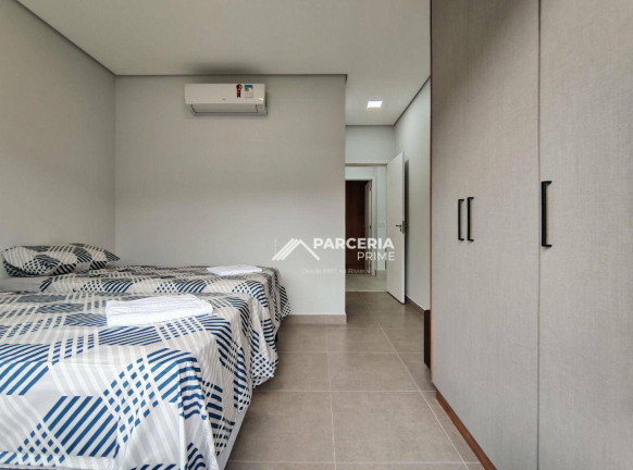 Imagem Casa com 5 Quartos à Venda, 281 m² em Riviera Módulo 24 - Bertioga Imagem Casa com 5 Quartos à Venda, 281 m² em Riviera Módulo 24 - Bertioga