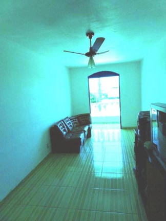 Imagem Casa com 3 Quartos à Venda, 300 m² em Vila Iapi - Taubaté