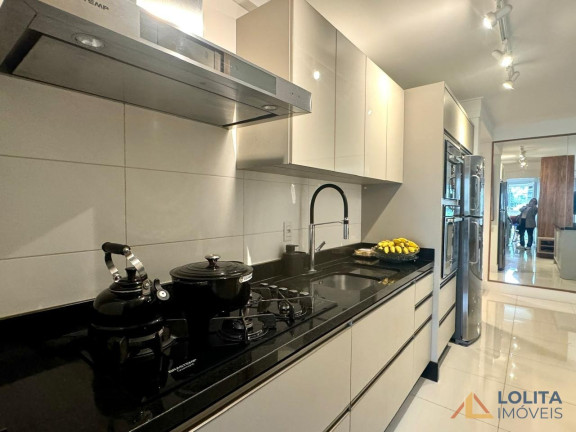 Imagem Apartamento com 2 Quartos à Venda, 102 m² em Agronômica - Florianópolis Imagem Apartamento com 2 Quartos à Venda, 102 m² em Agronômica - Florianópolis