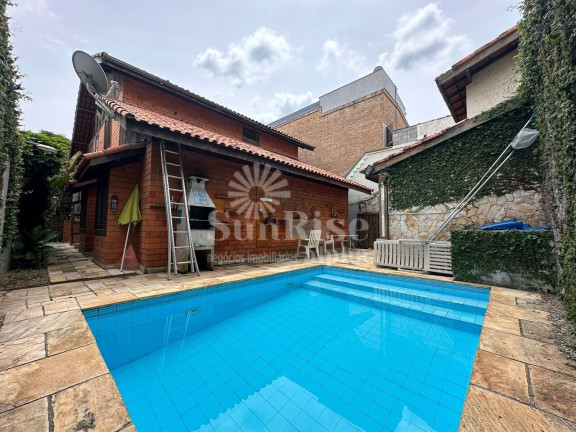 Casa com 4 Quartos para Alugar, 353 m² em Alphaville 09 - Santana De Parnaíba