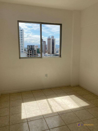 Imagem Apartamento com 2 Quartos à Venda, 74 m² em Centro - Itajaí