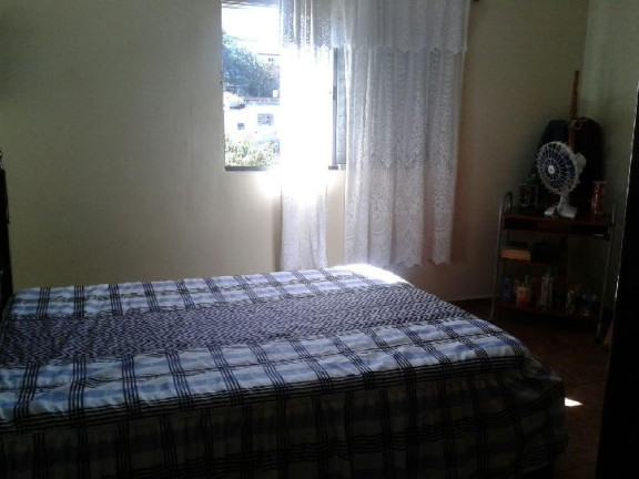 Imagem Casa à Venda, em Vila Maria Helena - Carapicuíba Imagem Casa à Venda, em Vila Maria Helena - Carapicuíba