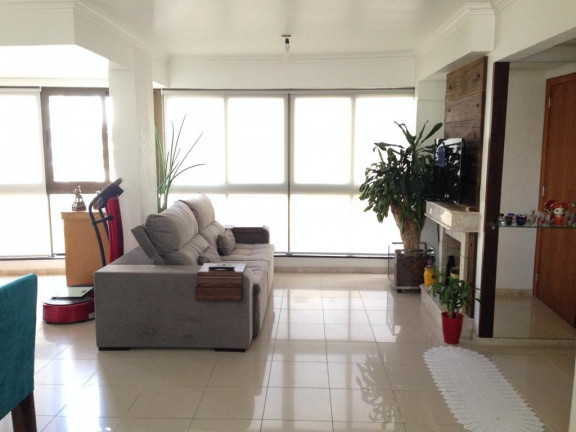 Imagem Apartamento com 2 Quartos à Venda, 82 m² em Três Figueiras - Porto Alegre