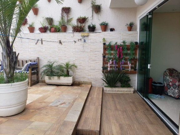 Imagem Sobrado com 5 Quartos à Venda, 350 m² em Vila Rosália - Guarulhos Imagem Sobrado com 5 Quartos à Venda, 350 m² em Vila Rosália - Guarulhos