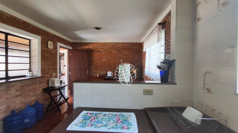 Imagem Chácara com 3 Quartos à Venda, 167 m² em Jardim Estância Brasil - Atibaia