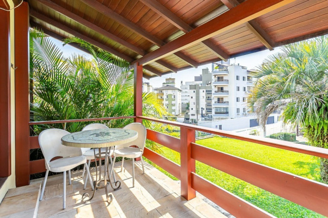 Imagem Casa com 4 Quartos à Venda, 258 m² em Itaguaçu - Florianópolis