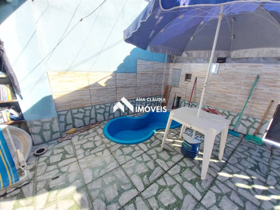 Casa com 2 Quartos à Venda, 79 m² em Itaguai - Mongaguá