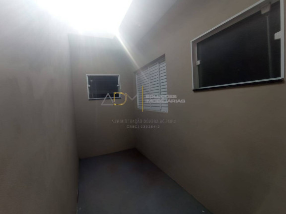 Imagem Casa com 2 Quartos à Venda, 76 m² em Jardim Itamarati - Botucatu